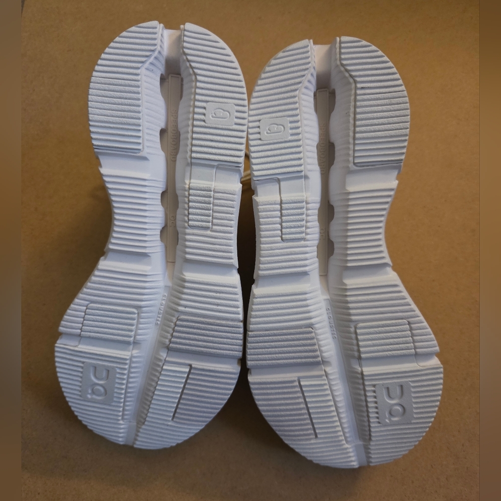 On Running Walking Sneakers Women Cloudnova 2 - Picture 9 of 9